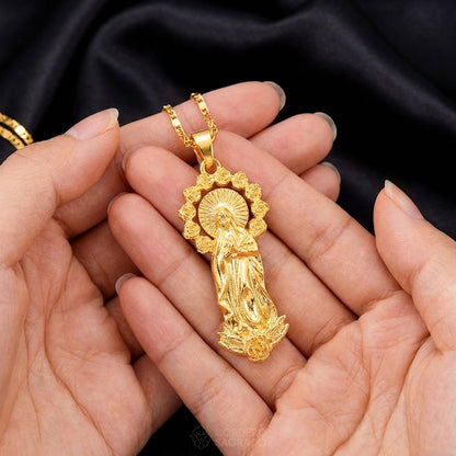 Collar Virgen de Guadalupe Rosalía para Mujer - Baño de Oro 18k