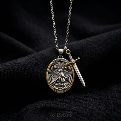 Collar de la Victoria de San Miguel Arcángel con Dije Doble - Bendecido por Sacerdote