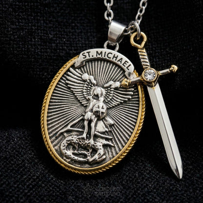 Collar de la Victoria de San Miguel Arcángel con Dije Doble - Bendecido por Sacerdote