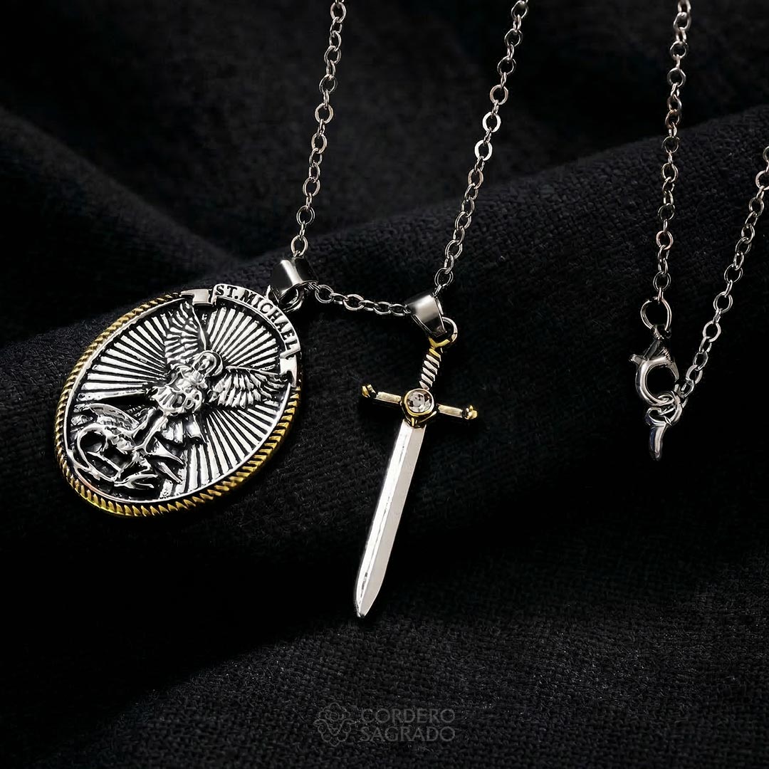 Collar de la Victoria de San Miguel Arcángel con Dije Doble - Bendecido por Sacerdote
